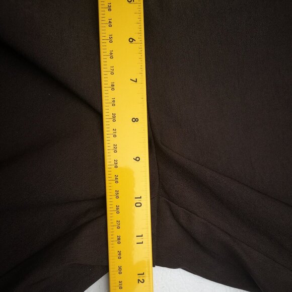 Denver Hayes Ladies Size 6 Dark Brown Pull On Style Capri Pants - Picture 8 of 9